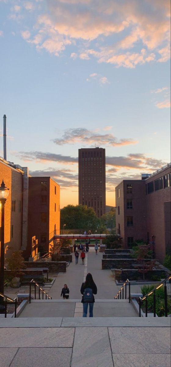 12 Inspiring Umass Amherst Commencement Speeches For Motivation Always