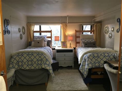 16 Expert Recommendations For Umass Southwest Dorms Room Decor