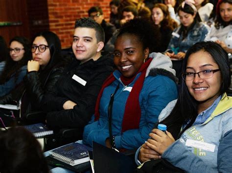 Cómo Recibir Asistencia De Umass Amherst Police Department Para Estudiantes Internacionales En 2025