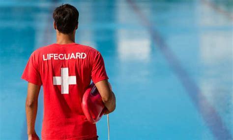 How To Become Umass Amherst Pool Lifeguard Certified In 3 Months