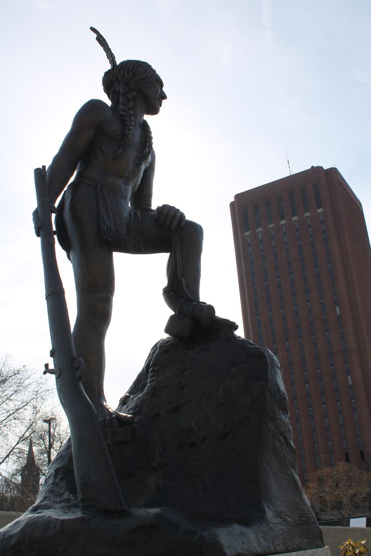 Metawampe Umass Amherst Statue Greek Statue Picture