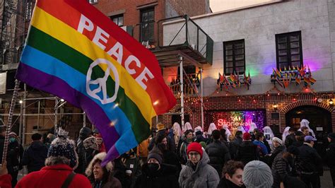 The Stonewall Riots And A New Era Of Lgbtq Activism Britannica