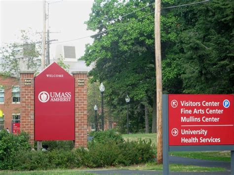 Umass Amherst Asks Undergrads With Summer Work In Boston To Sign Up For Newton Campus Housing