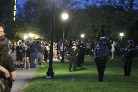 Umass Amherst Calls In Police To Disperse Encampment