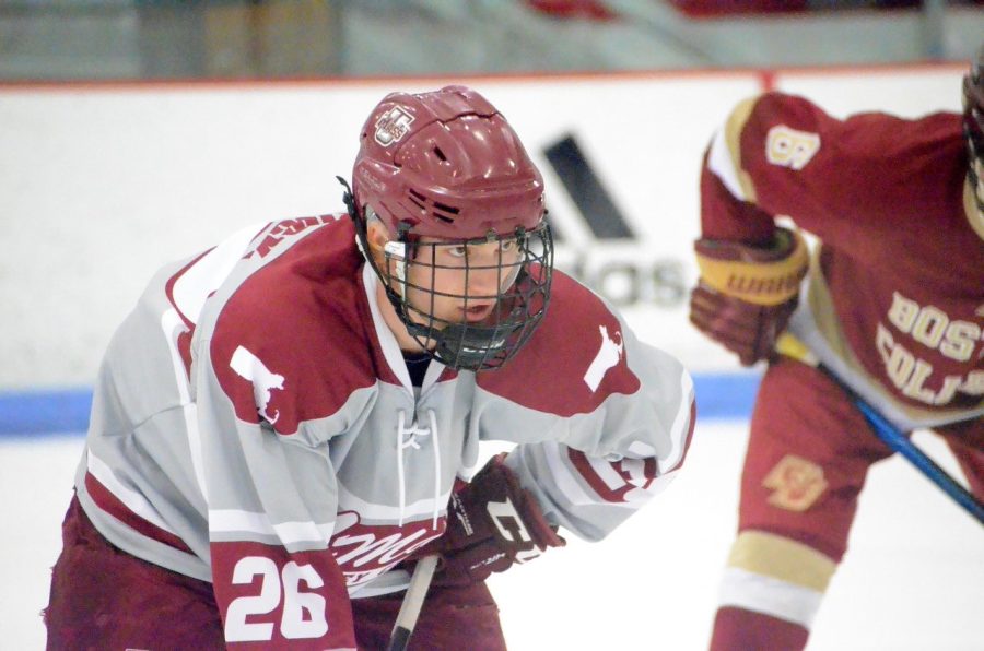 Umass Club Hockey Finishes 2 0 On Opening Weekend Massachusetts Daily