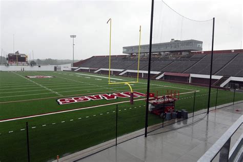 Umass Football Stadium