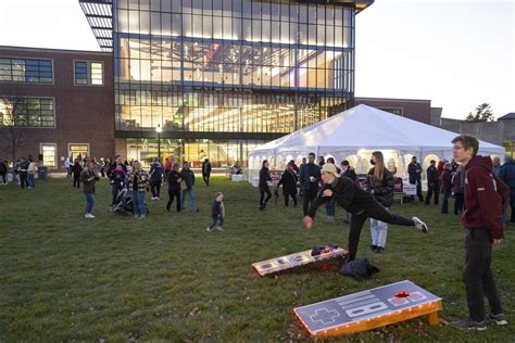 Where Are The Most Popular Umass Amherst Party Spots For Alumni Gatherings?